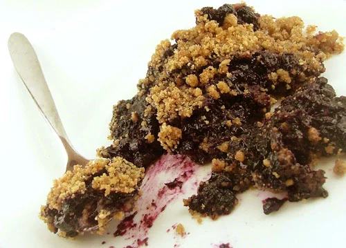 Pomegranate Blueberry Crumble