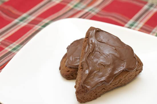 Nutella Gingerbread Scones