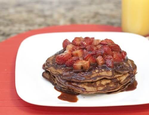 Nutella Strawberry Pancakes